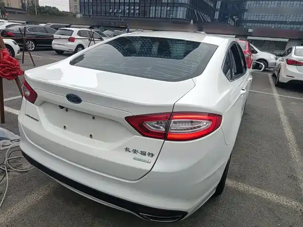 Ford Mondeo 2013