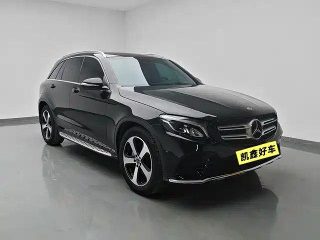 Mercedes-Benz GLC 2018 — фото 3