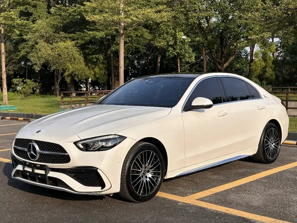 Mercedes-Benz C-Class 2023 — фото 13