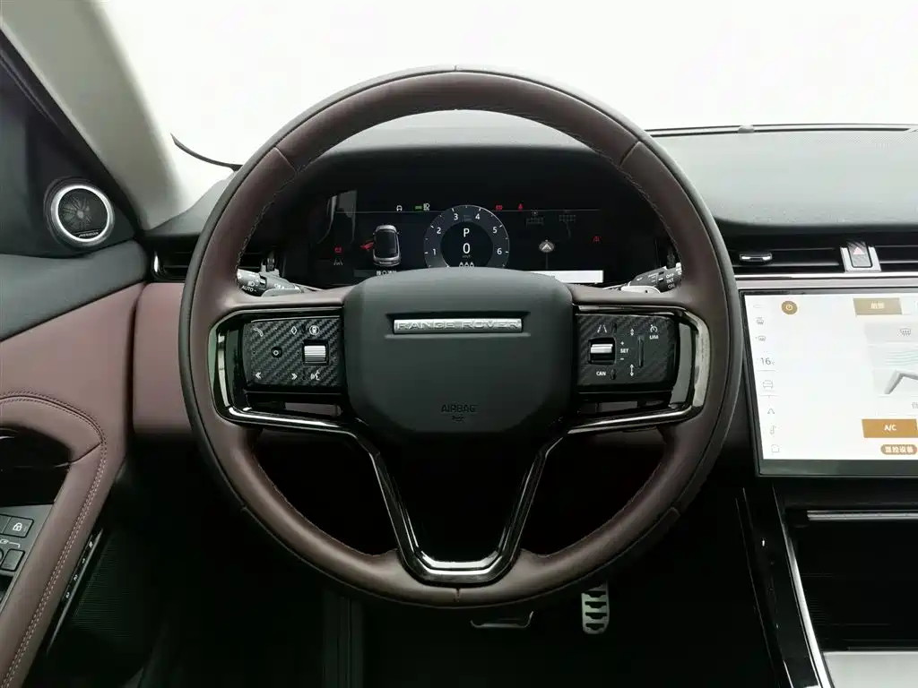 Land Rover Evoque 2025 — фото 11