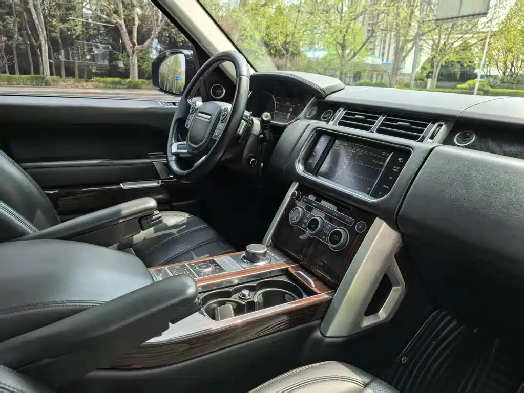 Land Rover Range Rover 2014 — фото 11