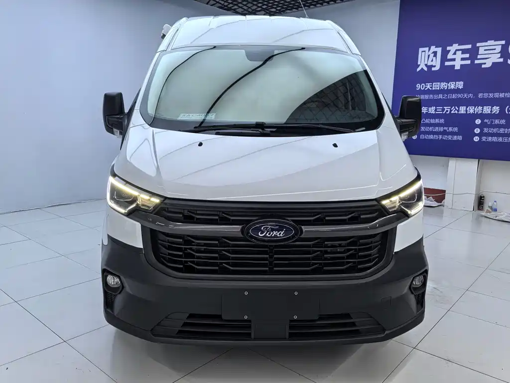Ford Transit 2023 — фото 2