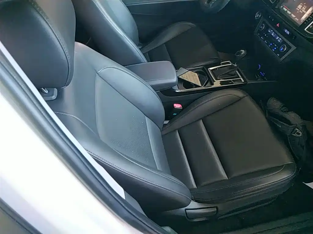 Hyundai Mistra 2015 — фото 25