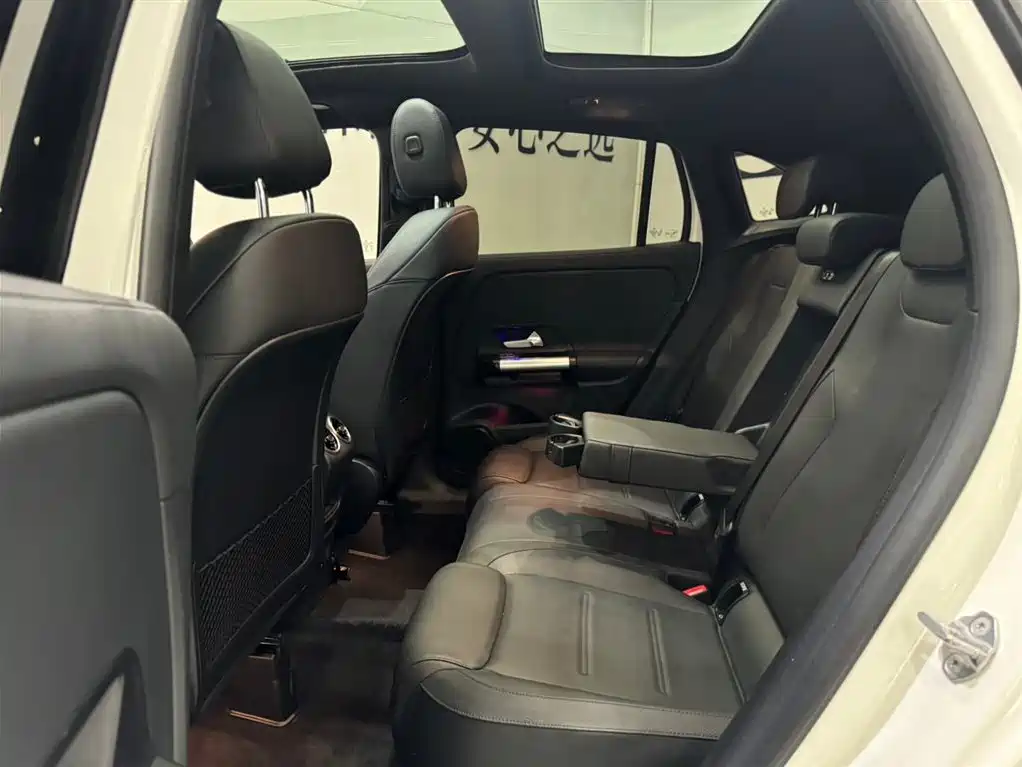 Mercedes-Benz GLA 2022 — фото 4