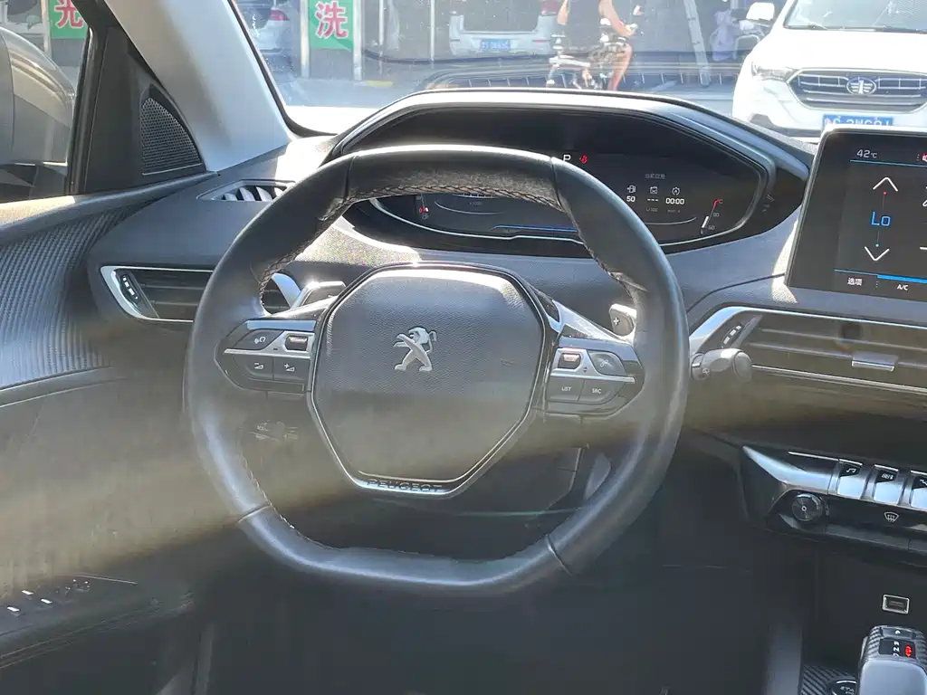 Peugeot 4008 2018 — фото 19