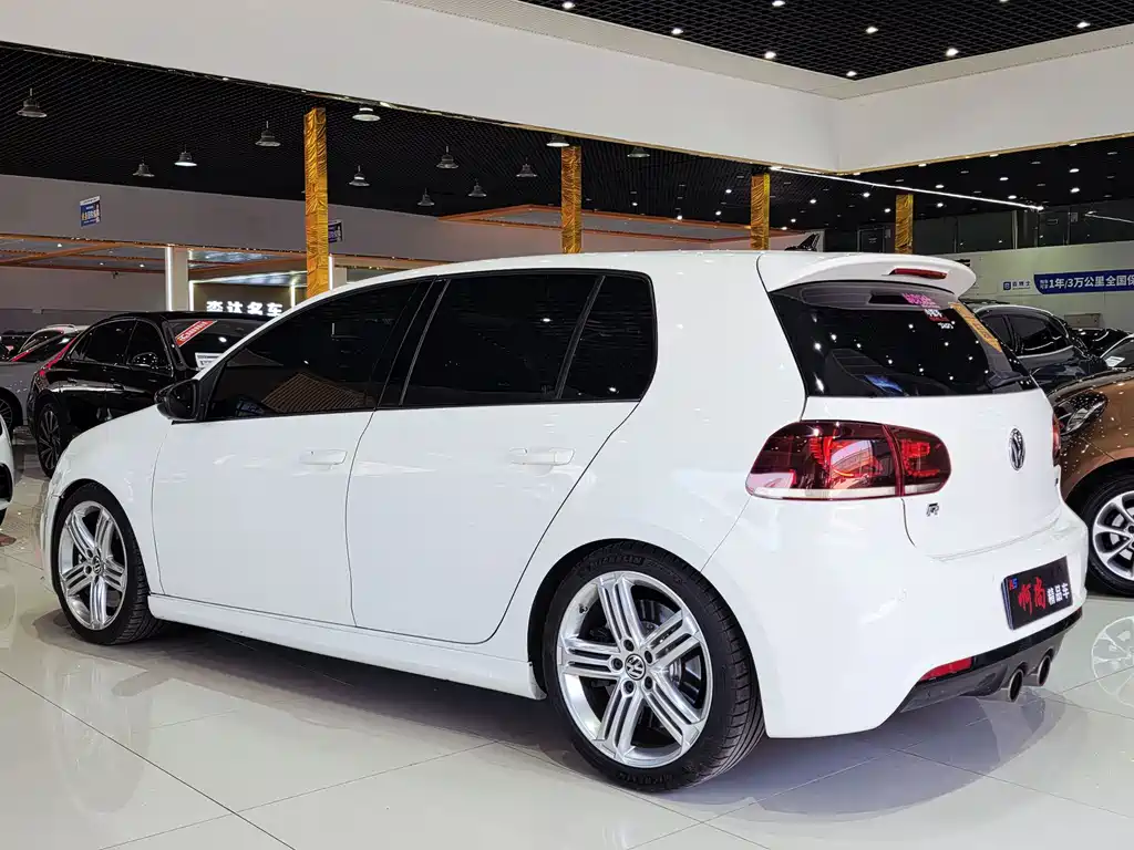Volkswagen Golf GTI 2013 — фото 14