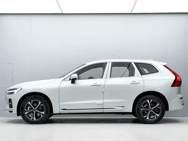 Volvo XC60 2026