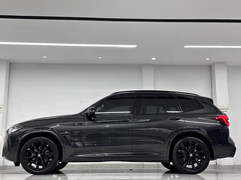 BMW X3 2022 — фото 11