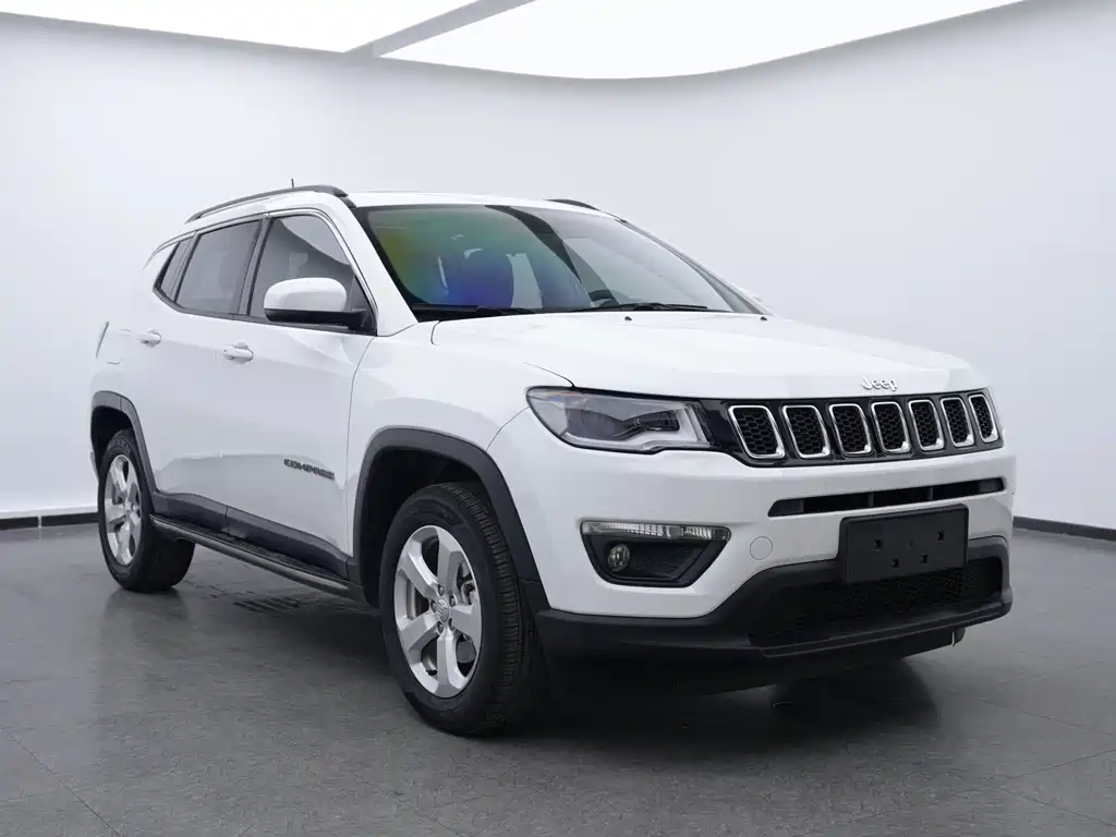 Jeep Compass 2021 — фото 3