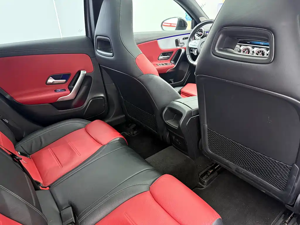 Mercedes-Benz A-Class AMG 2023 — фото 11