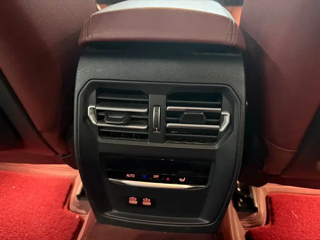 BMW 3 Series 2022 — фото 18