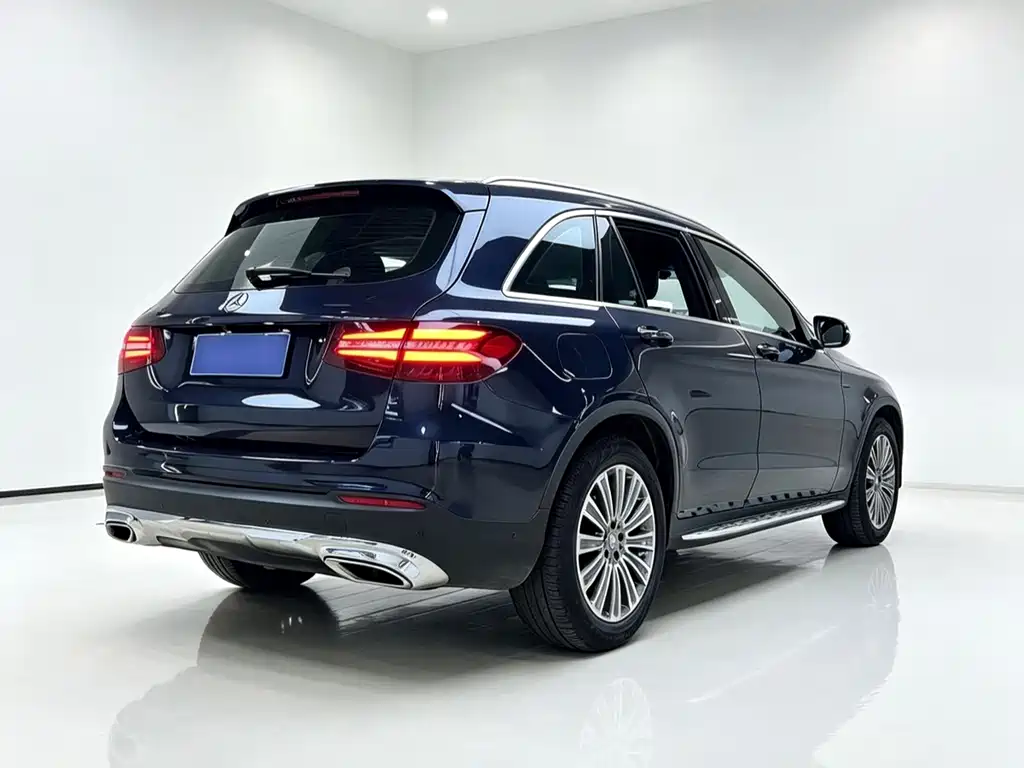Mercedes-Benz GLC 2017 — фото 8