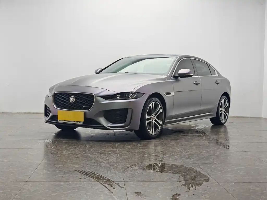 Jaguar XEL 2023 — фото 1
