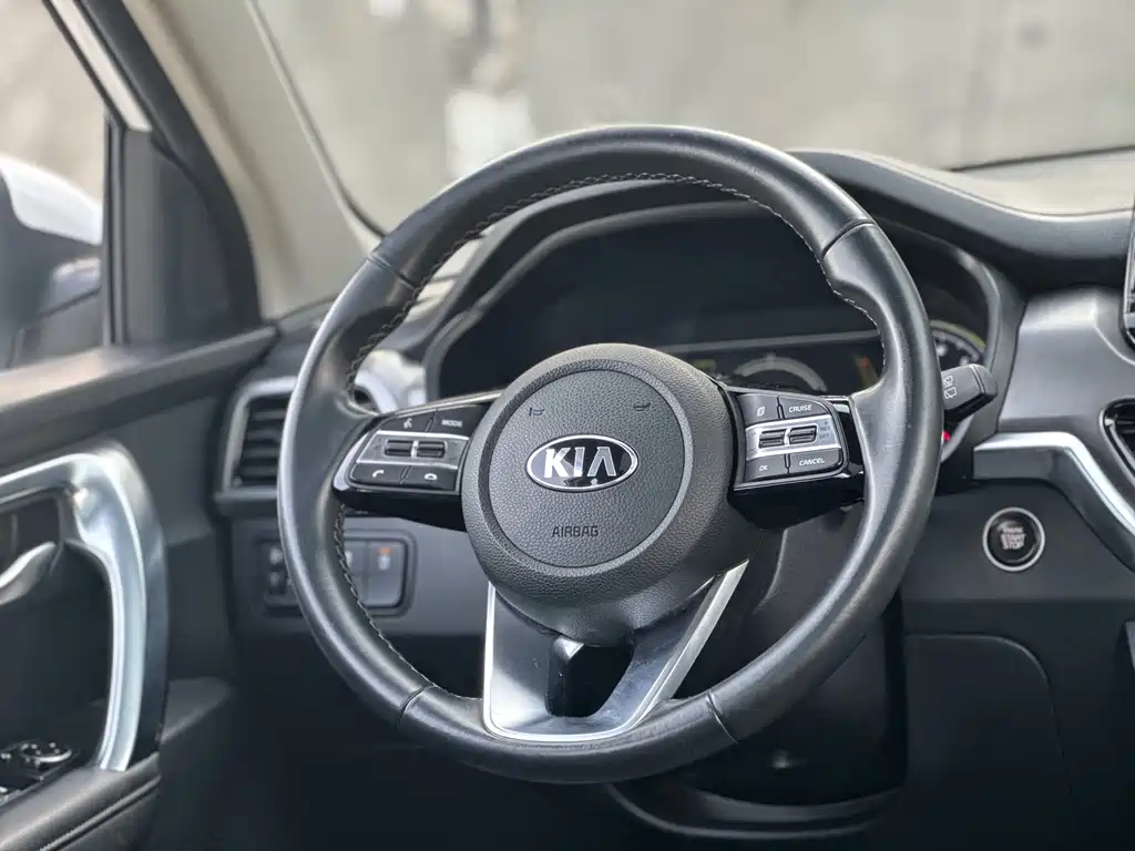 Kia Sportage 2020 — фото 38
