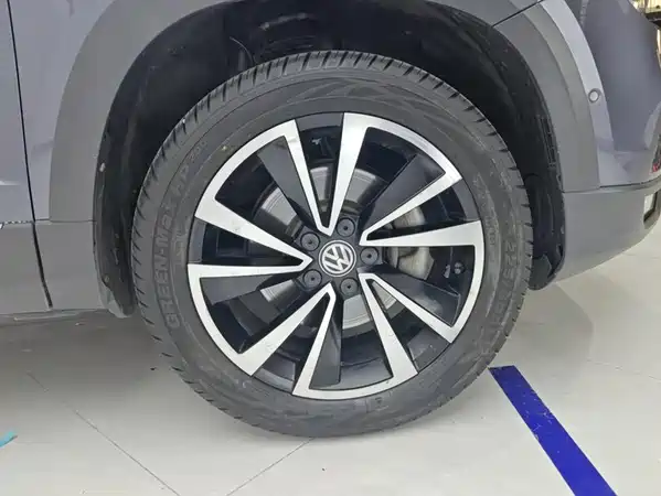 Volkswagen Tharu 2018