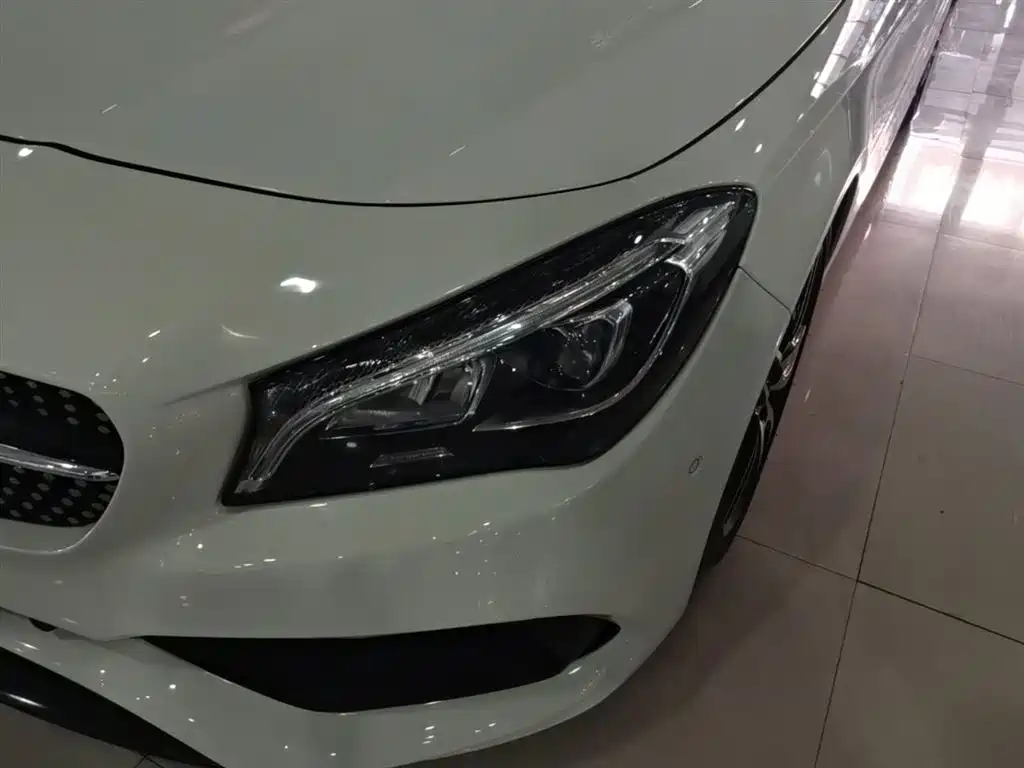 Mercedes-Benz CLA 2017 — фото 24