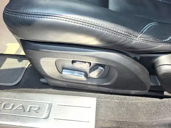 Jaguar XJ 2014