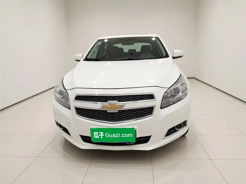 Chevrolet Malibu 2014 — фото 24