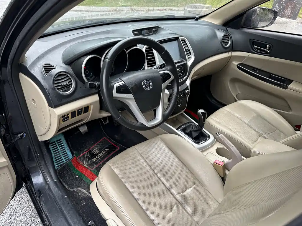 Changan Eado 2014 — фото 14