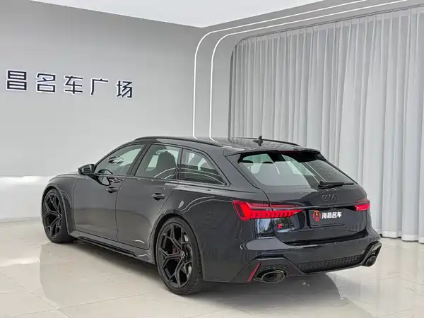 Audi RS 6 2025