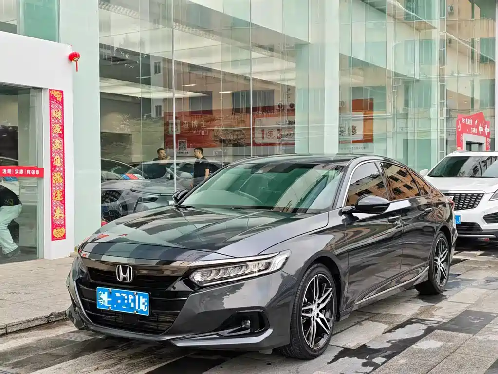 Honda Accord 2022 — фото 1