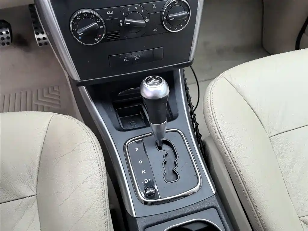 Mercedes-Benz B-Class 2010 — фото 13