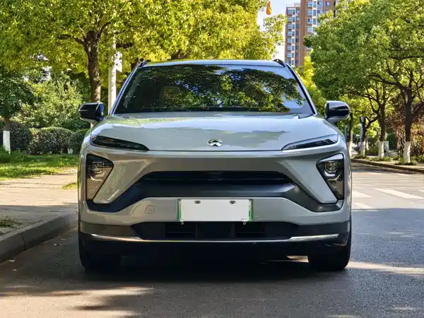 NIO ES6 2020