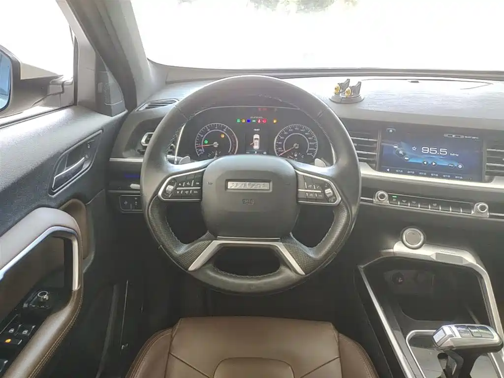 Haval H6 2017 — фото 11