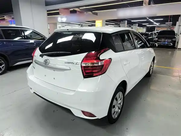 Toyota Yaris L 2019