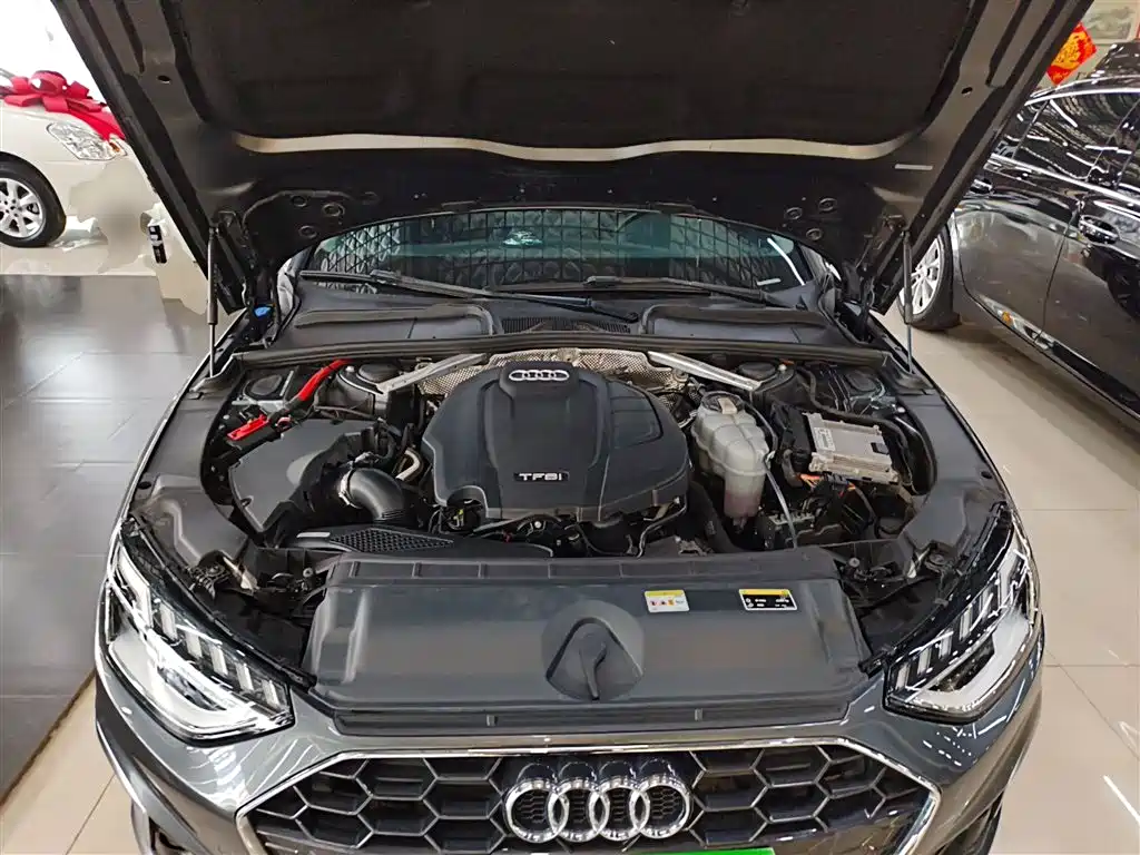 Audi A4L 2021 — фото 20