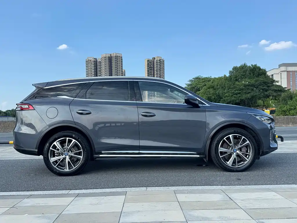 BYD Tang New Energy 2018 — фото 4
