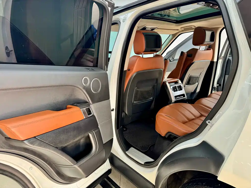Land Rover Sport 2016 — фото 12