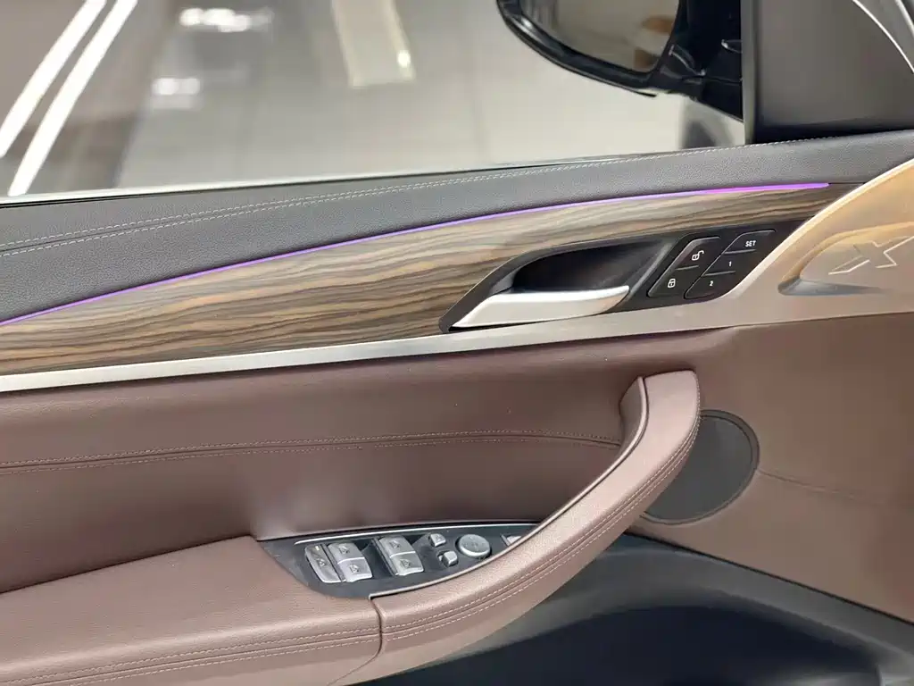 BMW X3 2019 — фото 10