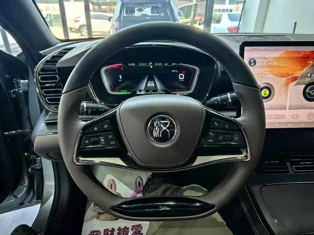 BYD Han 2021 — фото 12