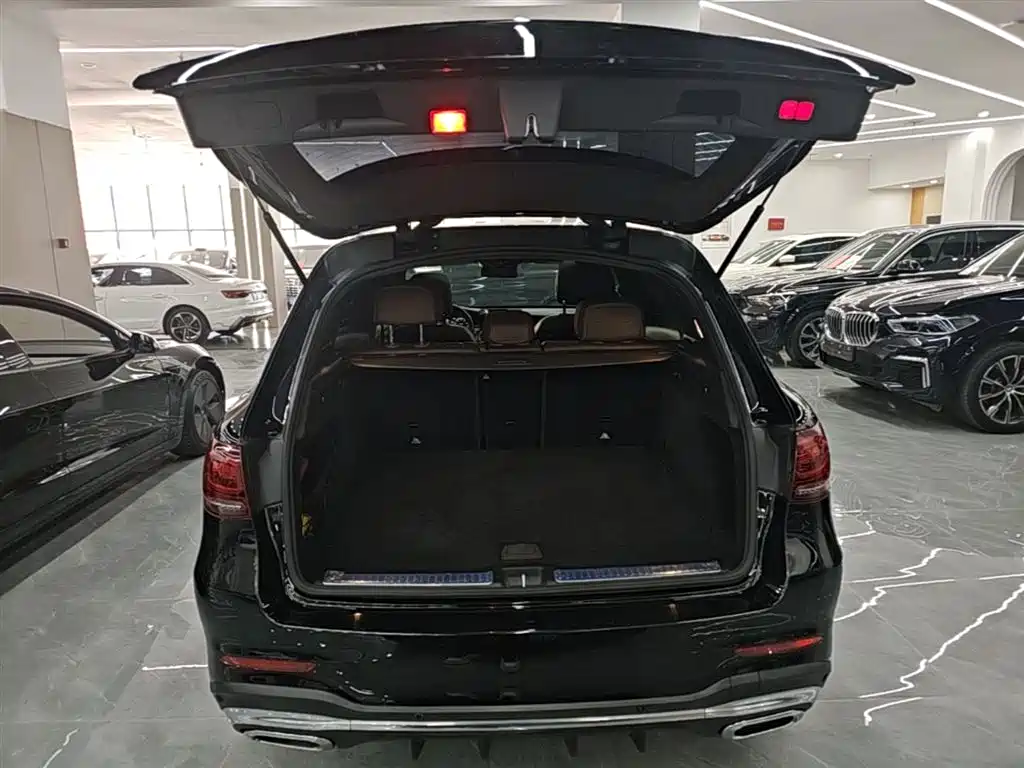 Mercedes-Benz GLC 2019 — фото 19
