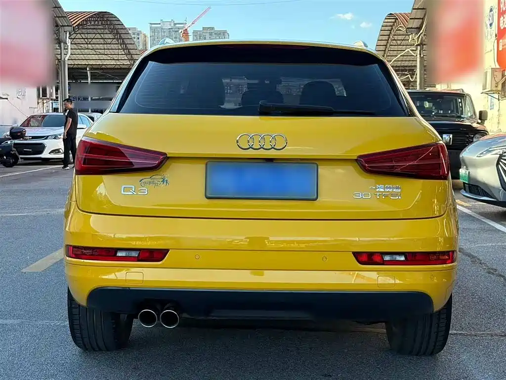 Audi Q3 2017 — фото 9
