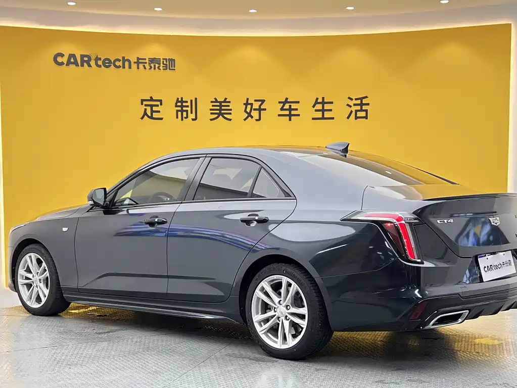 Cadillac CT4 2023 — фото 23