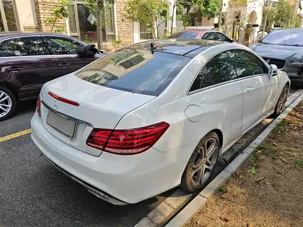 Mercedes-Benz E-Class 2016