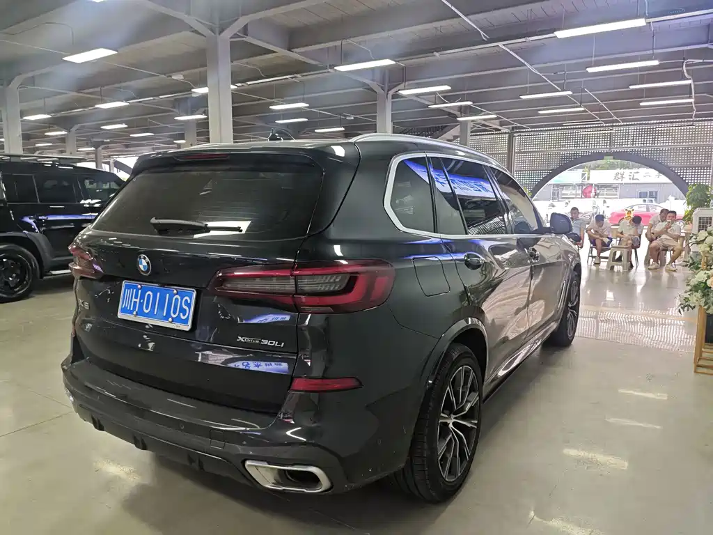 BMW X5 2023 — фото 8