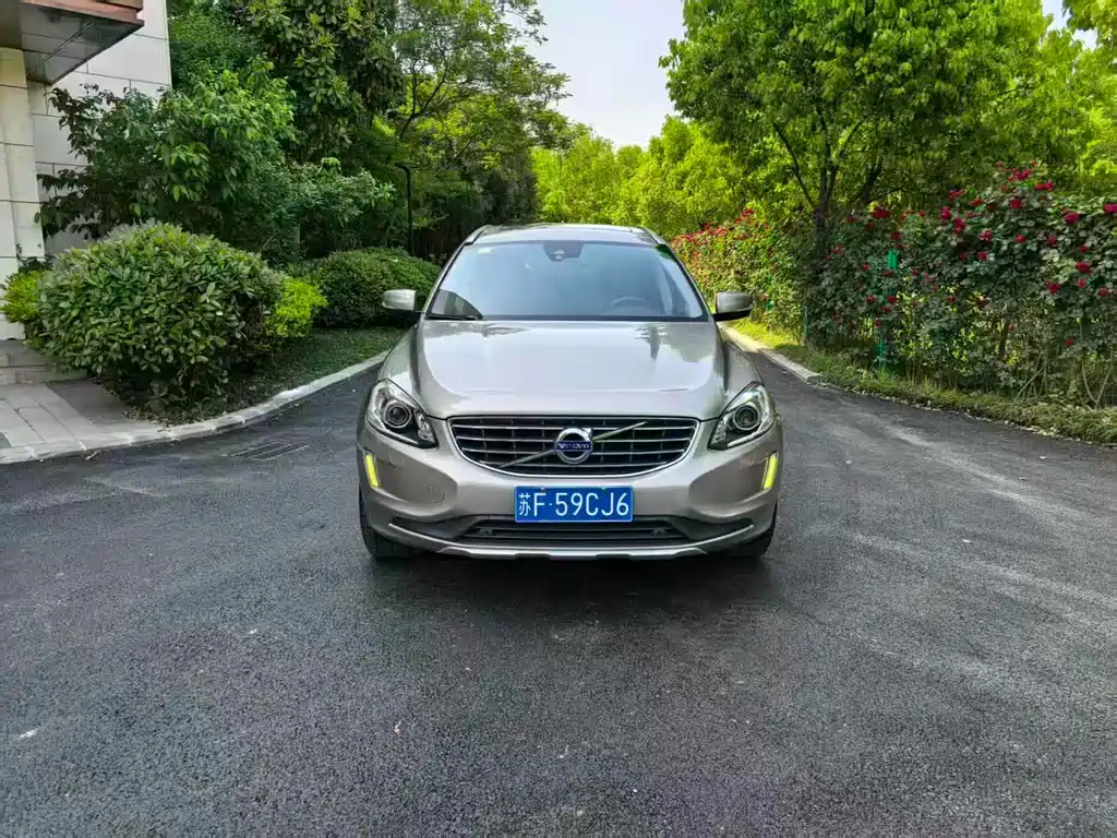 Volvo XC60 2015 — фото 2