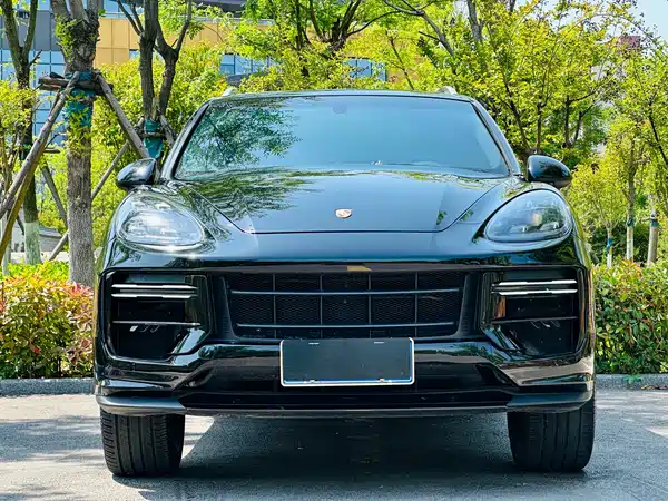 Porsche Cayenne 2011