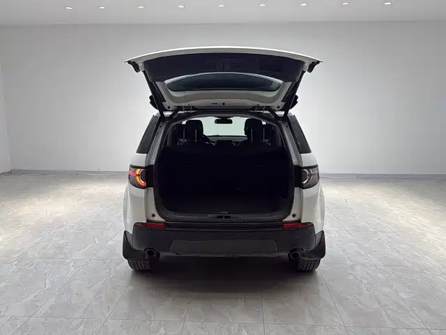 Land Rover Discovery Sport 2018 — фото 8