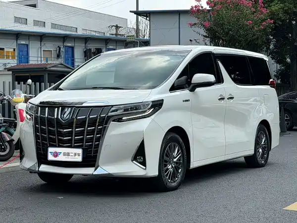 Toyota Alphard 2022