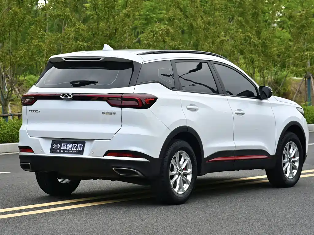Chery Tiggo 7 2023 — фото 17