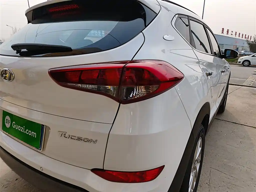 Hyundai Tucson 2018 — фото 24