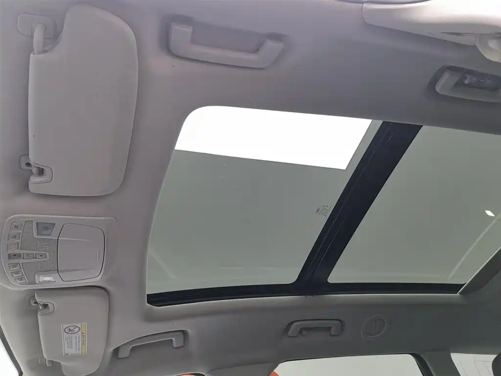 Ford Edge 2019 — фото 14