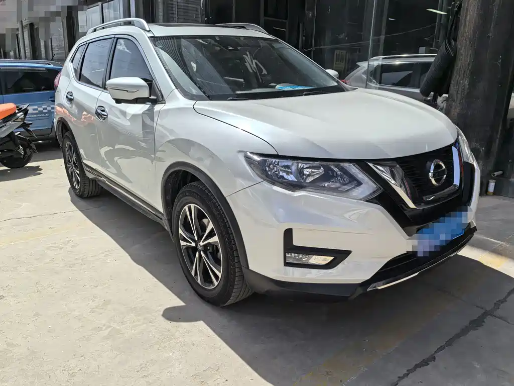 Nissan X-Trail 2017 — фото 3