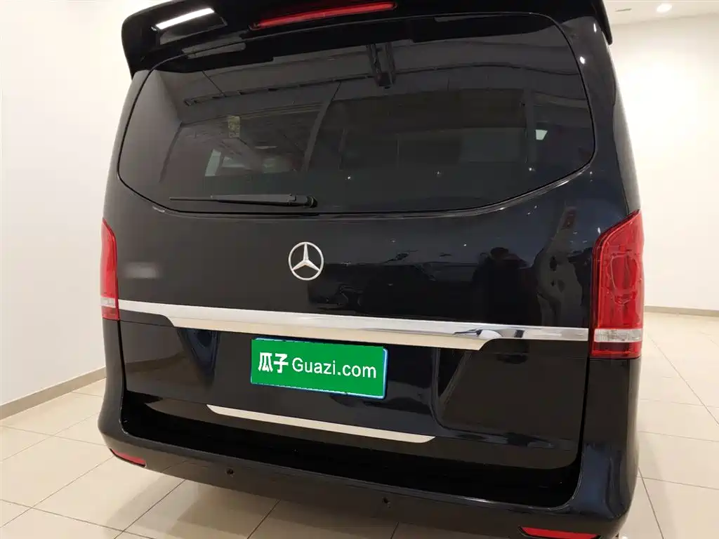 Mercedes-Benz V-Class 2018 — фото 6
