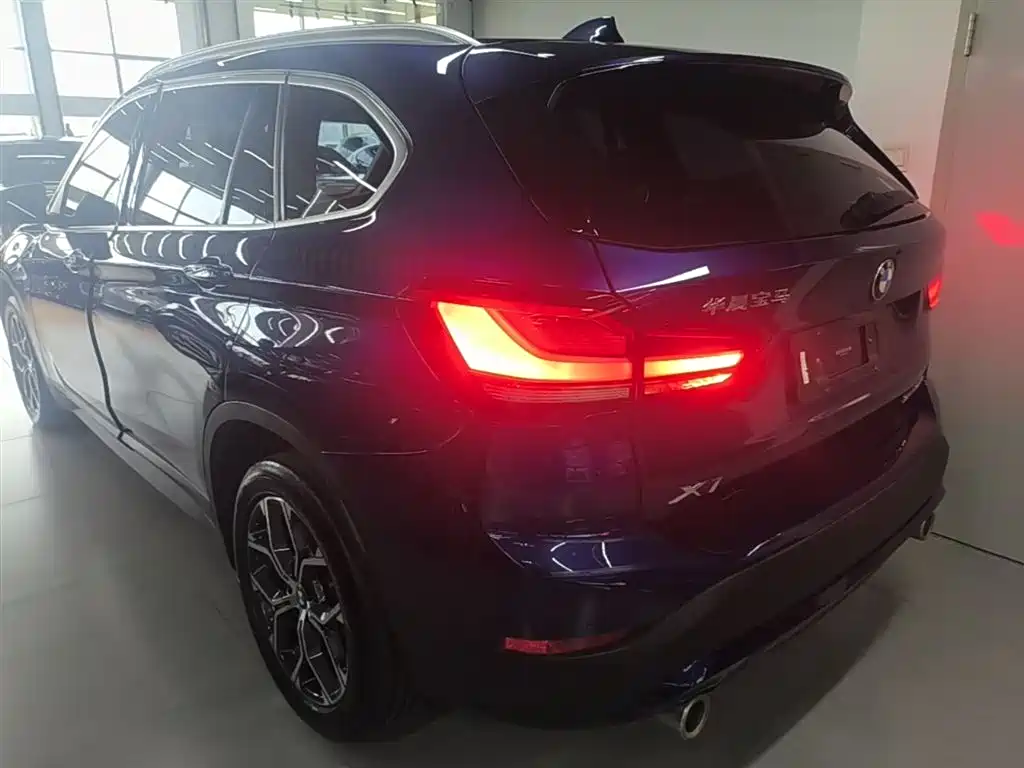 BMW X1 2020 — фото 5