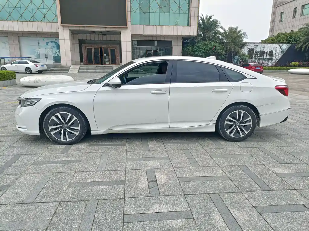 Honda Inspire 2022